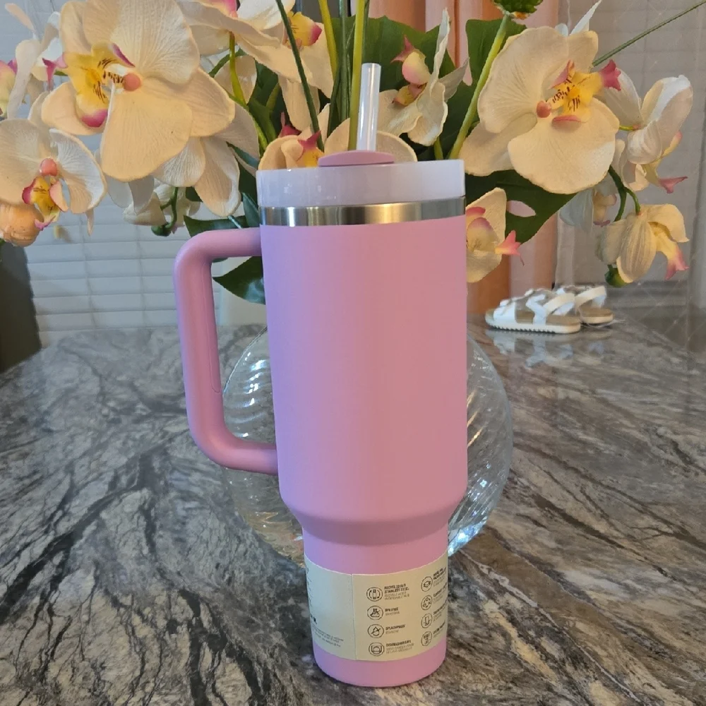 Stanley Pink Insulated Quencher Tumbler with Handle - Picture 3 of 3